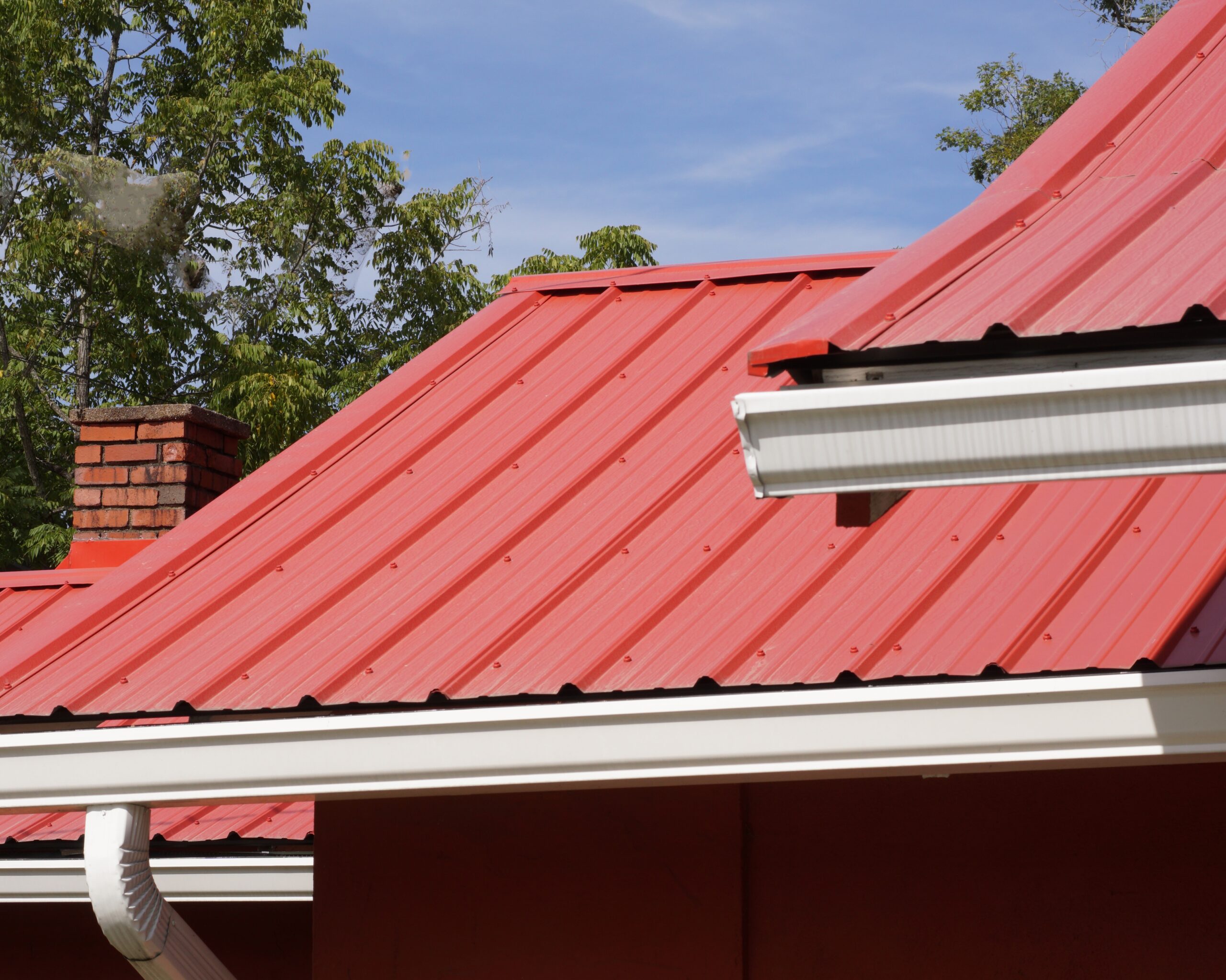 reasons to choose metal roofs, benefits of metal roofing, metal roofing advantages, Greenville