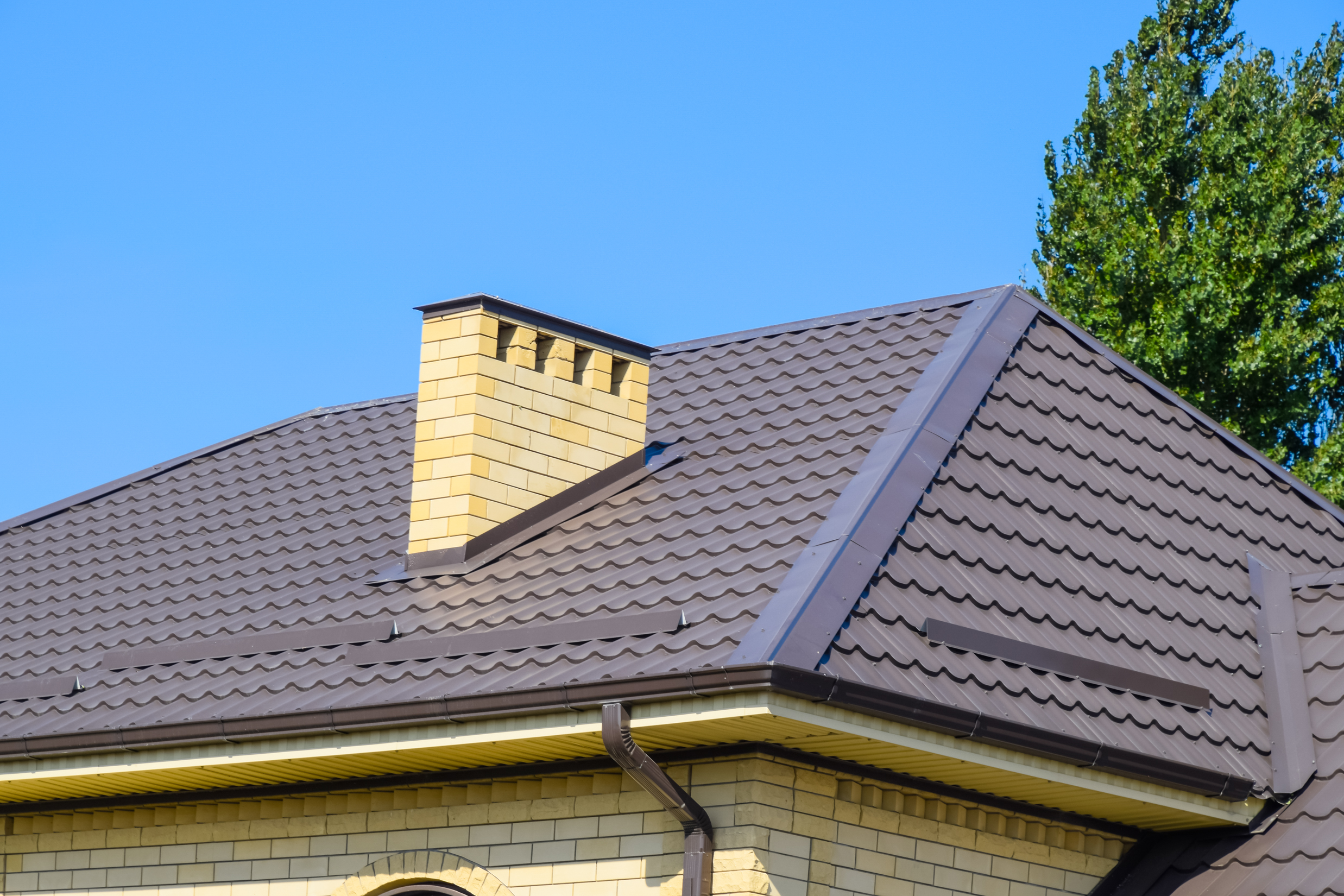 Explore Mooresboro's Popular Metal Roof System: Top Styles for Your Home